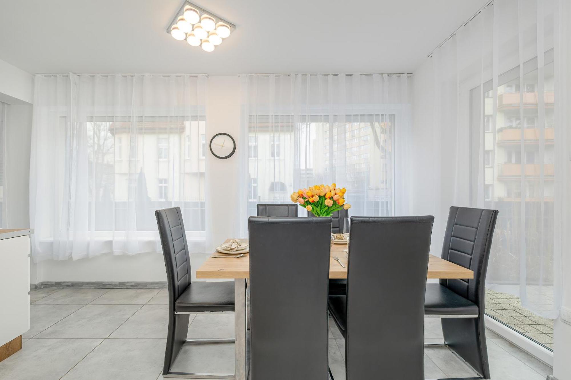 Family Apartments Herberta With Terrace And Parking By Rent Like Home Свиноуйсьце Экстерьер фото