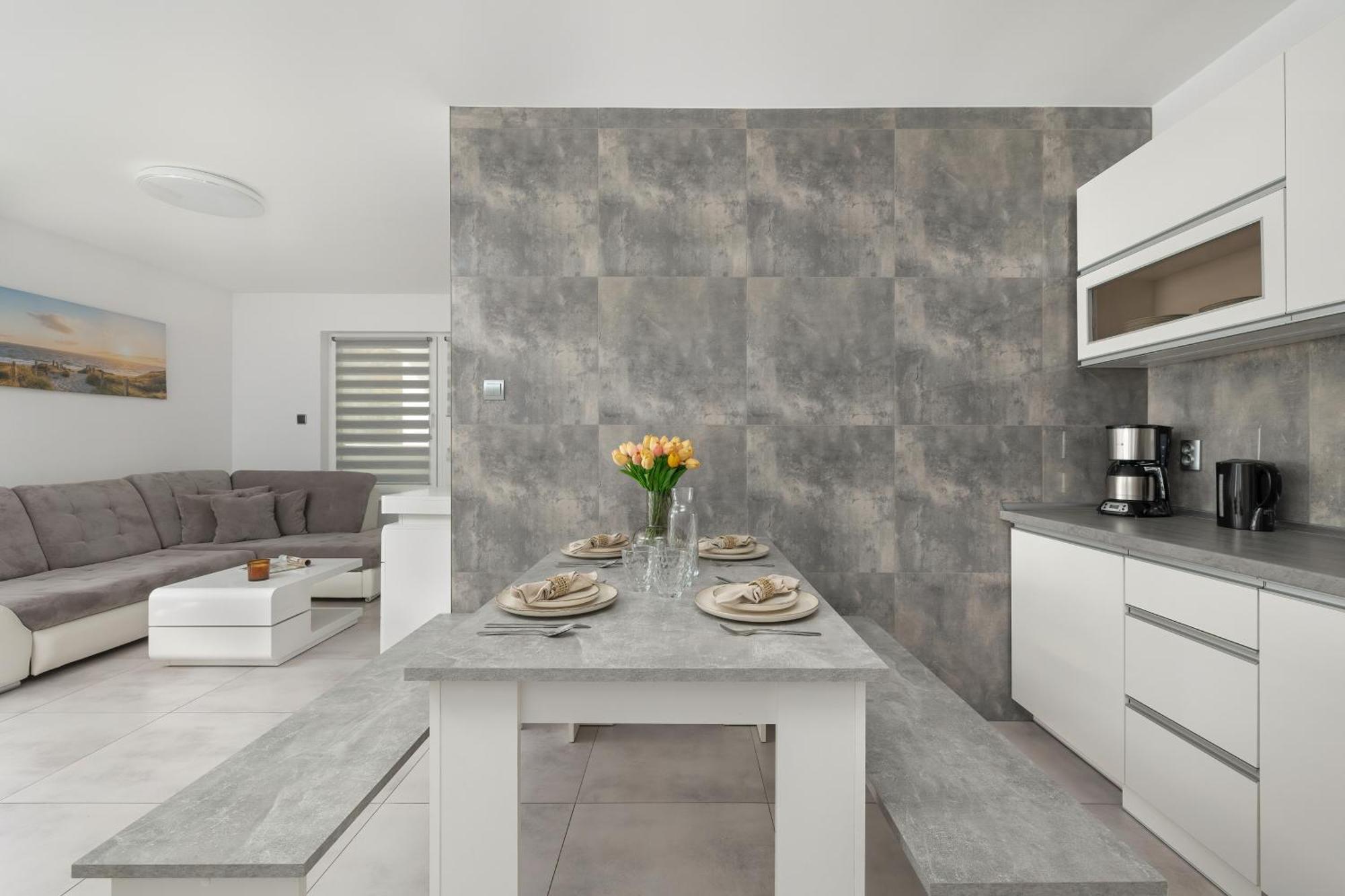 Family Apartments Herberta With Terrace And Parking By Rent Like Home Свиноуйсьце Экстерьер фото