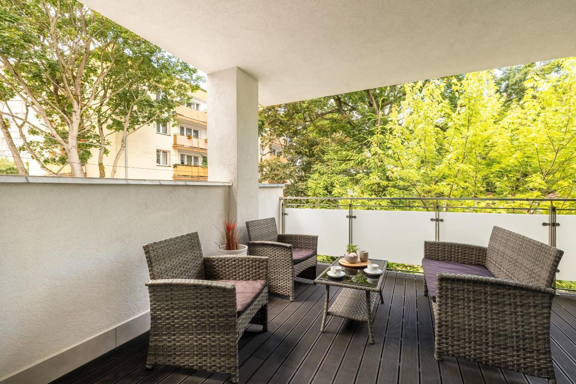 Family Apartments Herberta With Terrace And Parking By Rent Like Home Свиноуйсьце Экстерьер фото